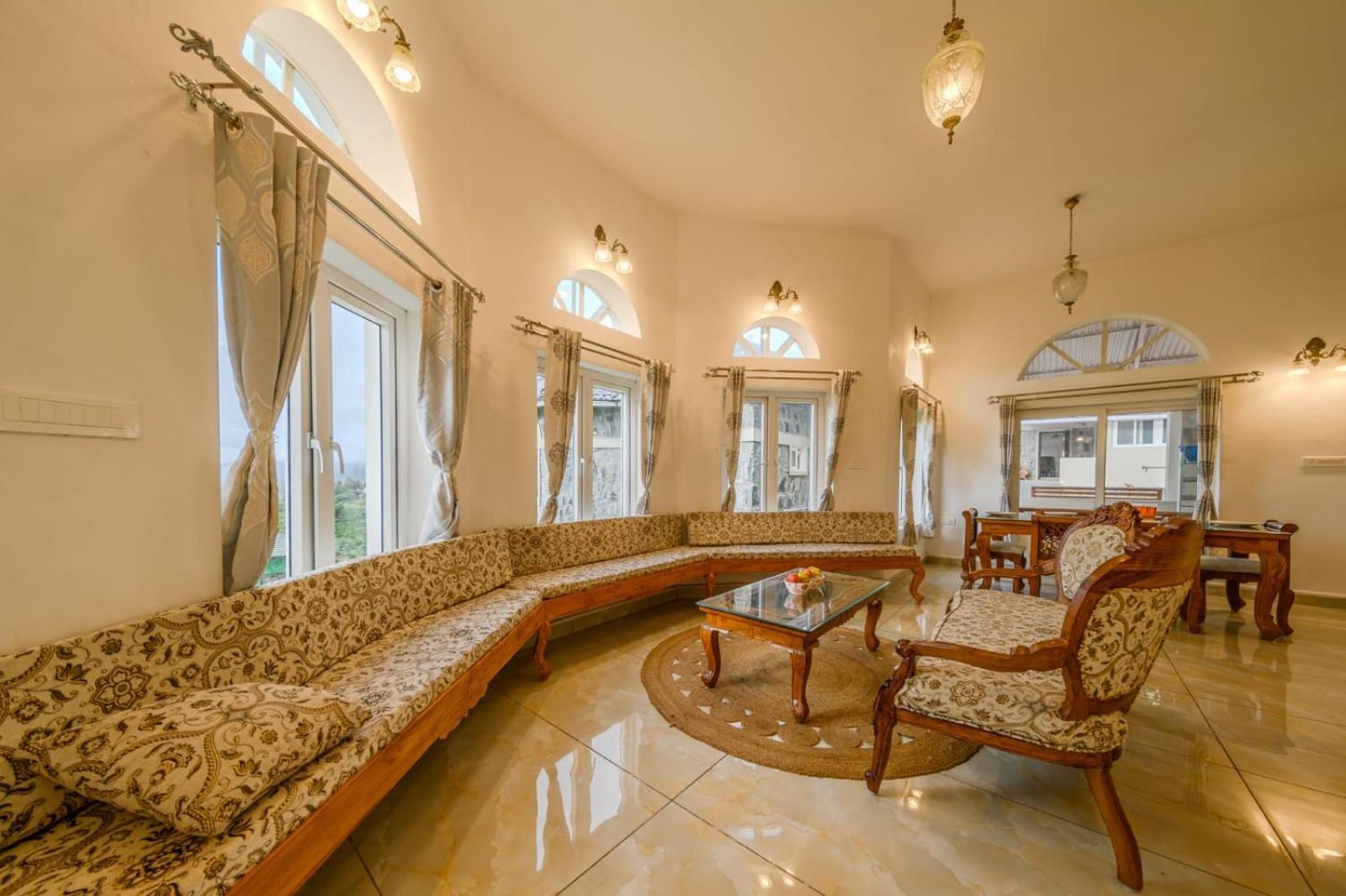 Emerald Stays Ooty By Voye Homes , Italian Luxury Near Ooty Emerald Lake מראה חיצוני תמונה